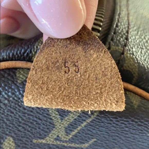 Louis Vuitton duffel bag size 55 - Picture 8 of 8